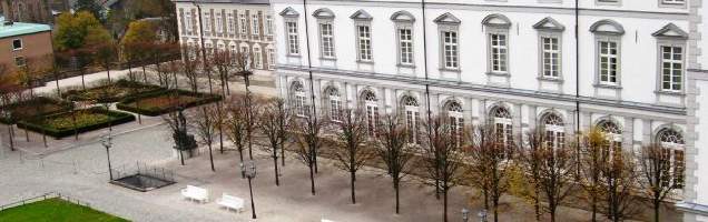 inglês em Bergisch Gladbach com Language International